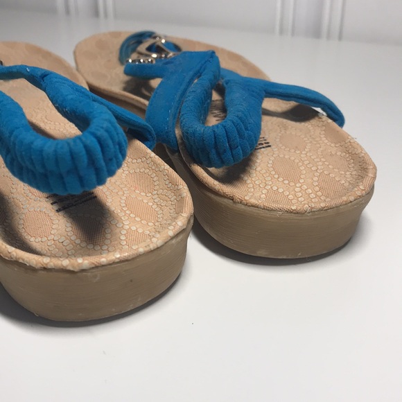 *2/15* Sandal Deal!! - Picture 5 of 6